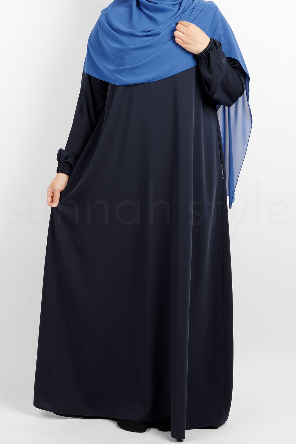 Sunnah Style Versa Stretch Cuff Abaya Navy Blue